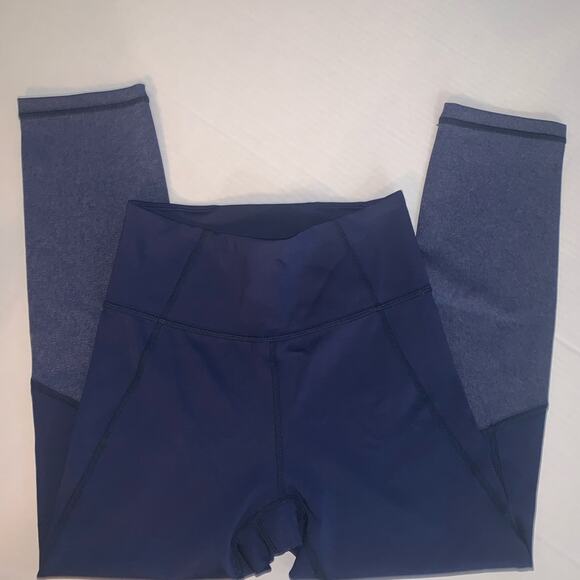 REVOLVE Iris & Ink Leggings. Teal. Small - Picture 5 of 12